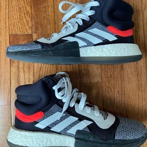 Adidas 2018 Marquee Boost Mid 'Core Black' sz 7.5